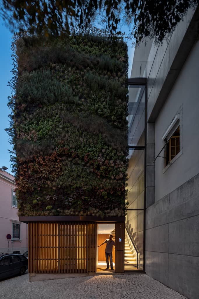 Aluminium windows turn this Lisbon home into a sumptuous urban wonder